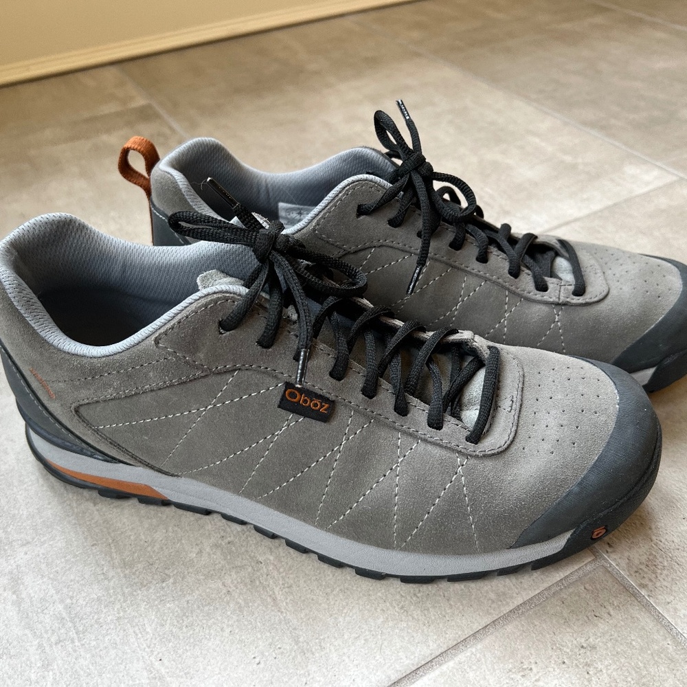 Oboz Shoes - Men's size 10